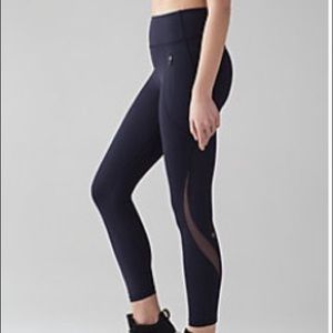 Lululemon Invigorate 7/8 leggings